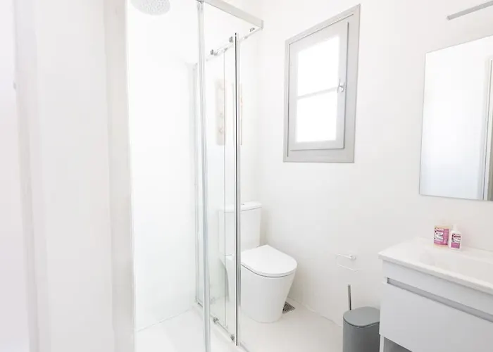 Swell S2 Maisonette With Private Jacuzzi In Apartment