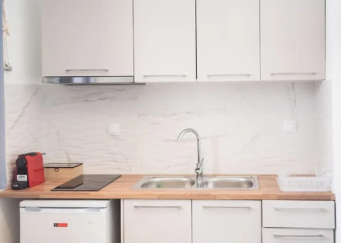 Swell S2 Maisonette With Private Jacuzzi In Apartment