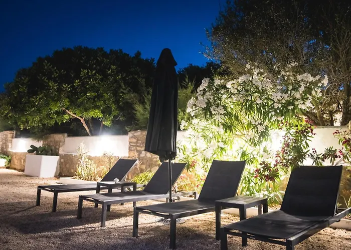 Apartment Swell S2 Maisonette With Private Jacuzzi In Naousa (Paros)